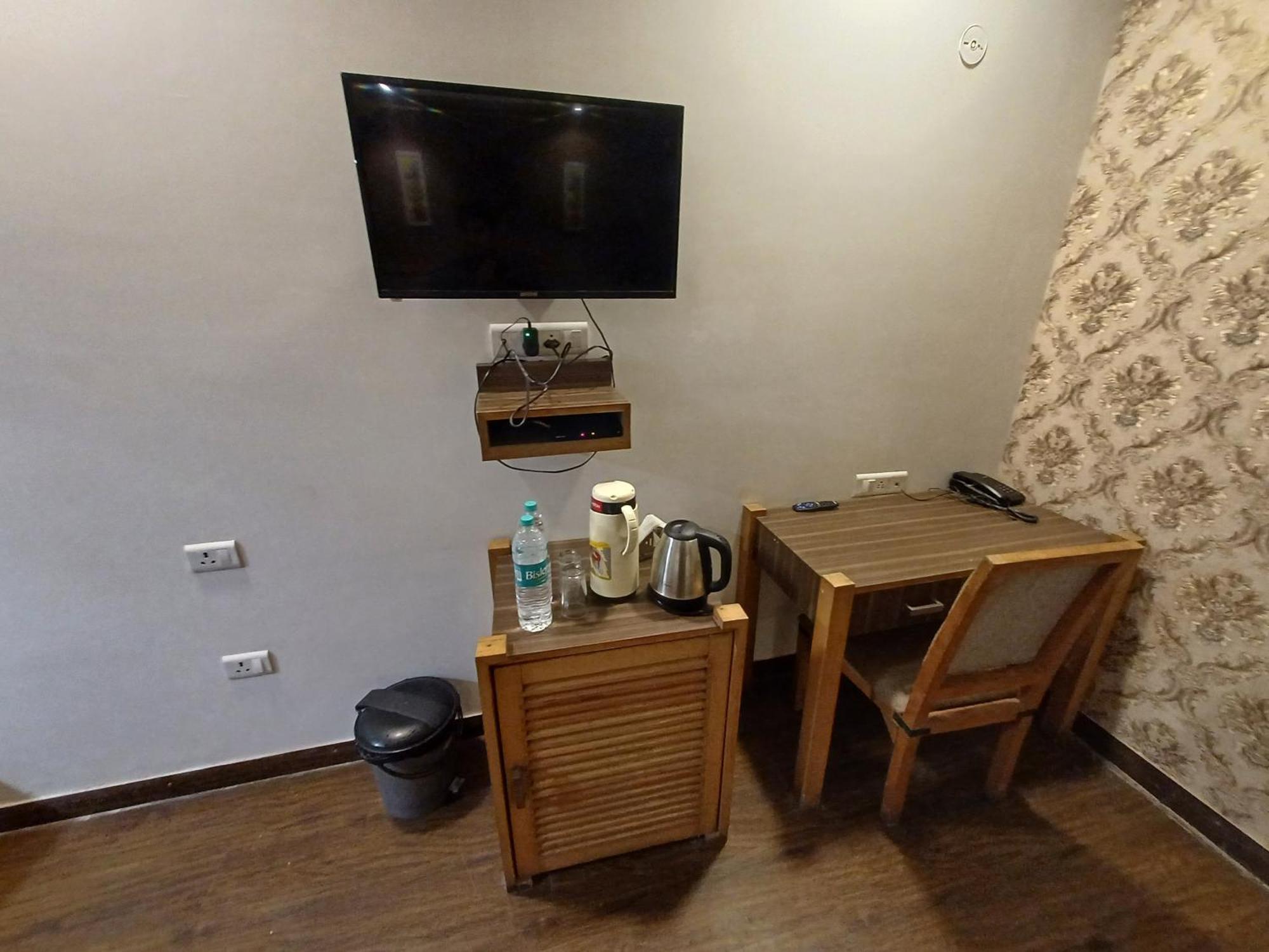 Hotel Park Residency Jaipur Exteriör bild